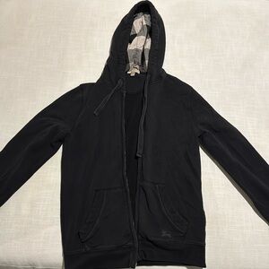BURBERRY ZIP UP - SIZE M (fits like a SMALL**)